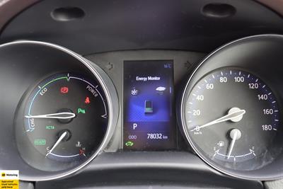 2017 Toyota C-HR - Thumbnail