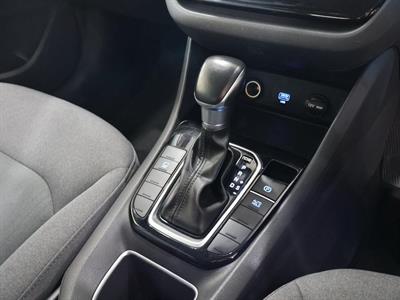 2022 Hyundai IONIQ - Thumbnail