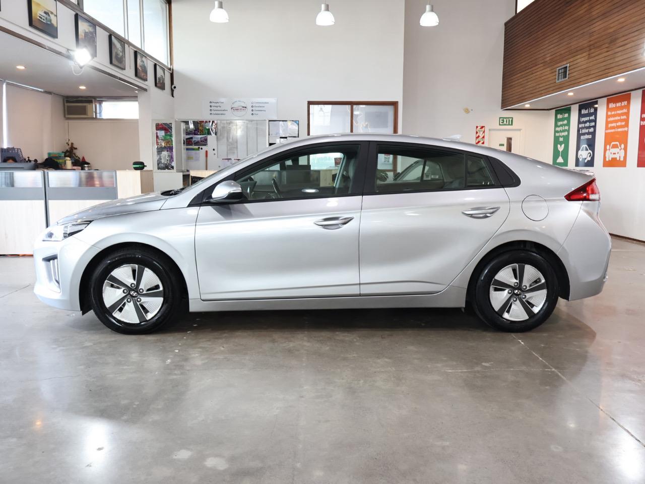 2022 Hyundai IONIQ