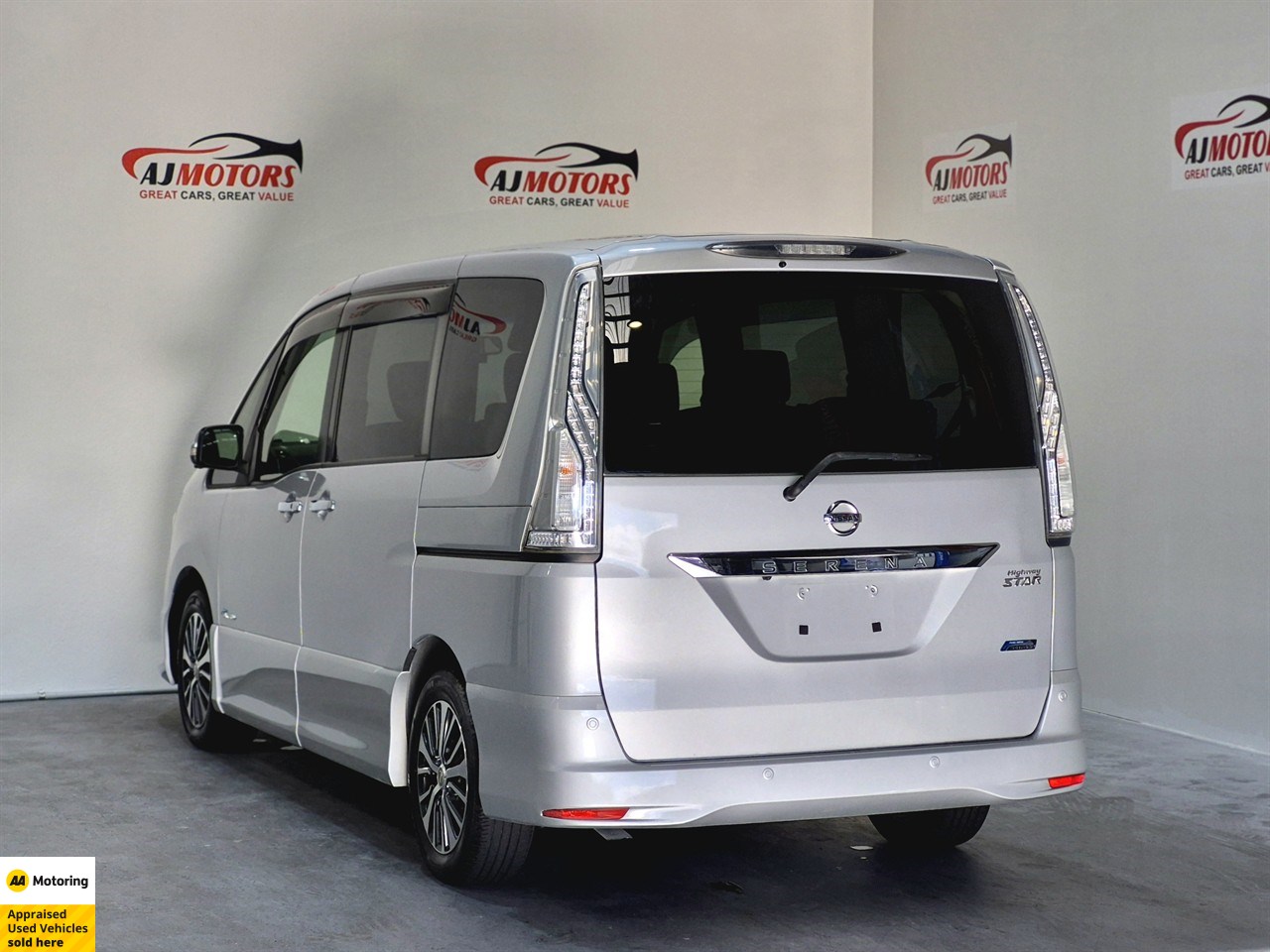 2016 Nissan Serena
