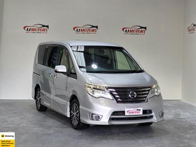 2016 Nissan Serena - Thumbnail
