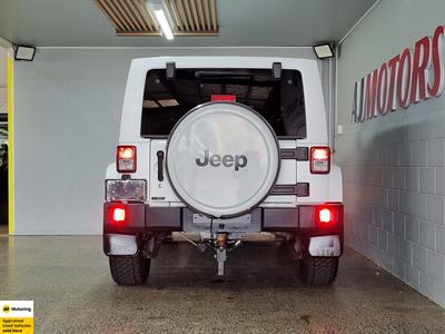 2014 Jeep Wrangler - Thumbnail