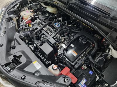 2017 Toyota C-HR - Thumbnail