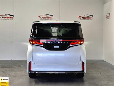 2023 Toyota Vellfire - Thumbnail