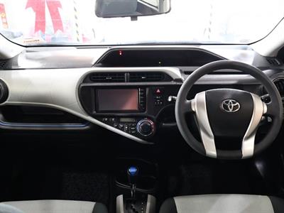 2014 Toyota Aqua - Thumbnail