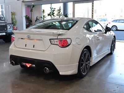 2015 Toyota 86 - Thumbnail
