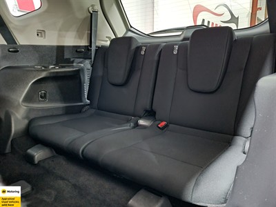 2022 Nissan X-Trail - Thumbnail