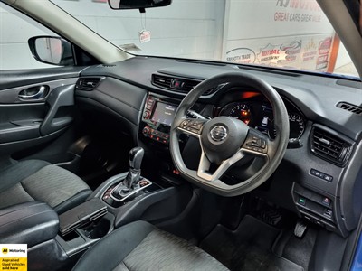 2022 Nissan X-Trail - Thumbnail