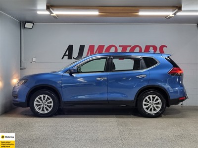 2022 Nissan X-Trail - Thumbnail