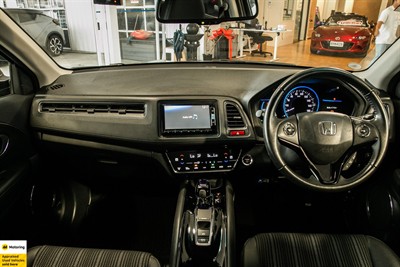 2014 Honda Vezel - Thumbnail