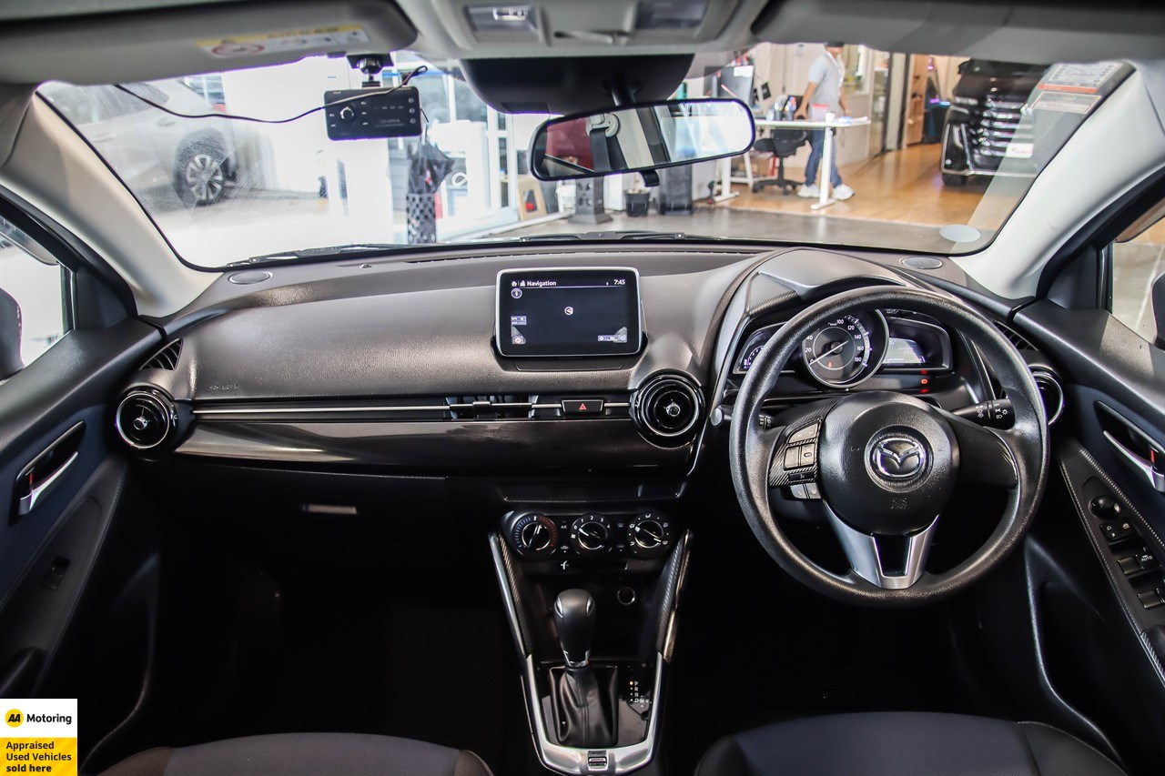 2016 Mazda Demio
