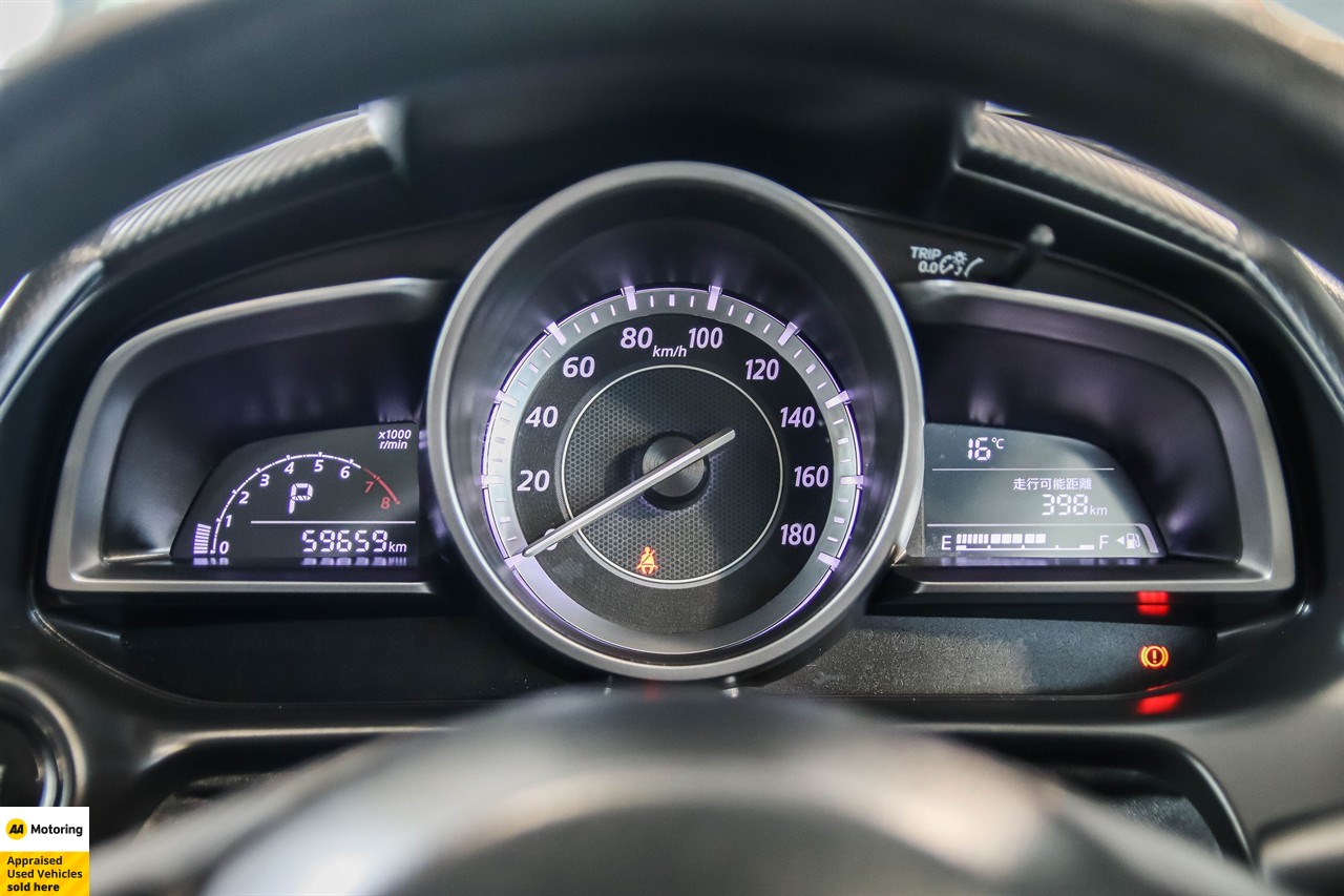 2016 Mazda Demio