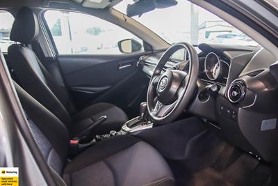 2016 Mazda Demio - Thumbnail