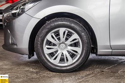 2016 Mazda Demio - Thumbnail