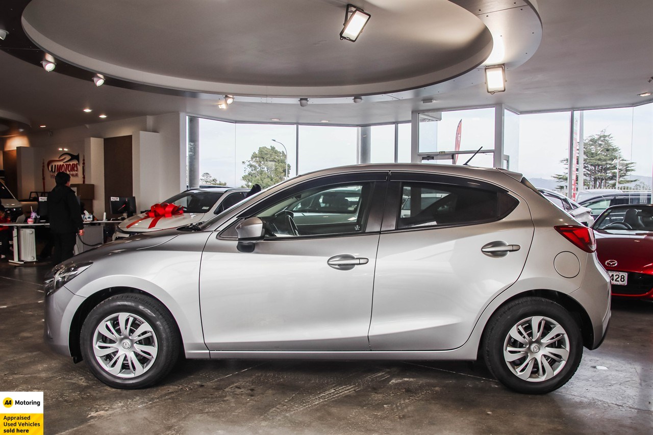 2016 Mazda Demio