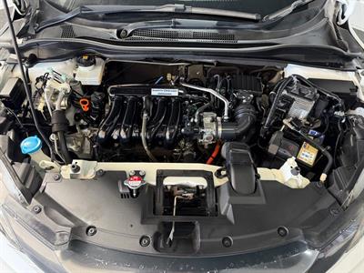 2015 Honda Vezel - Thumbnail