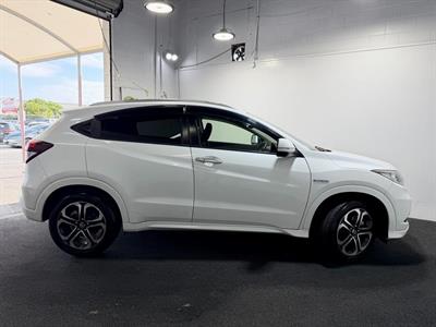 2015 Honda Vezel - Thumbnail