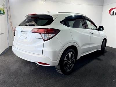 2015 Honda Vezel - Thumbnail