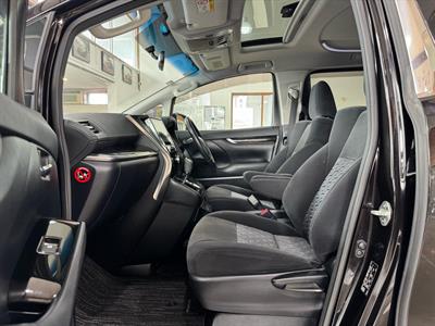 2015 Toyota Vellfire - Thumbnail