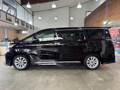 2015 Toyota Vellfire - Thumbnail