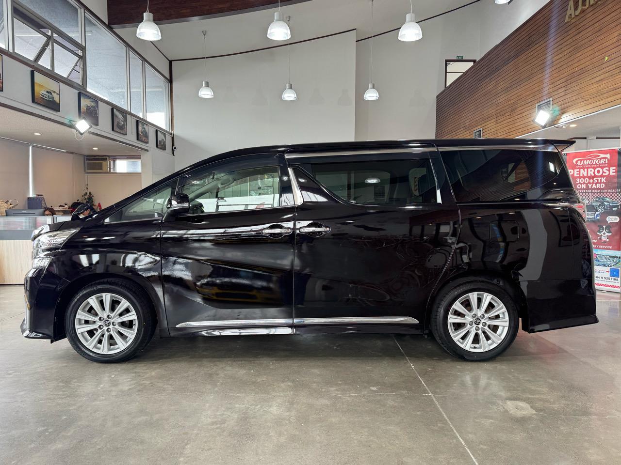 2015 Toyota Vellfire