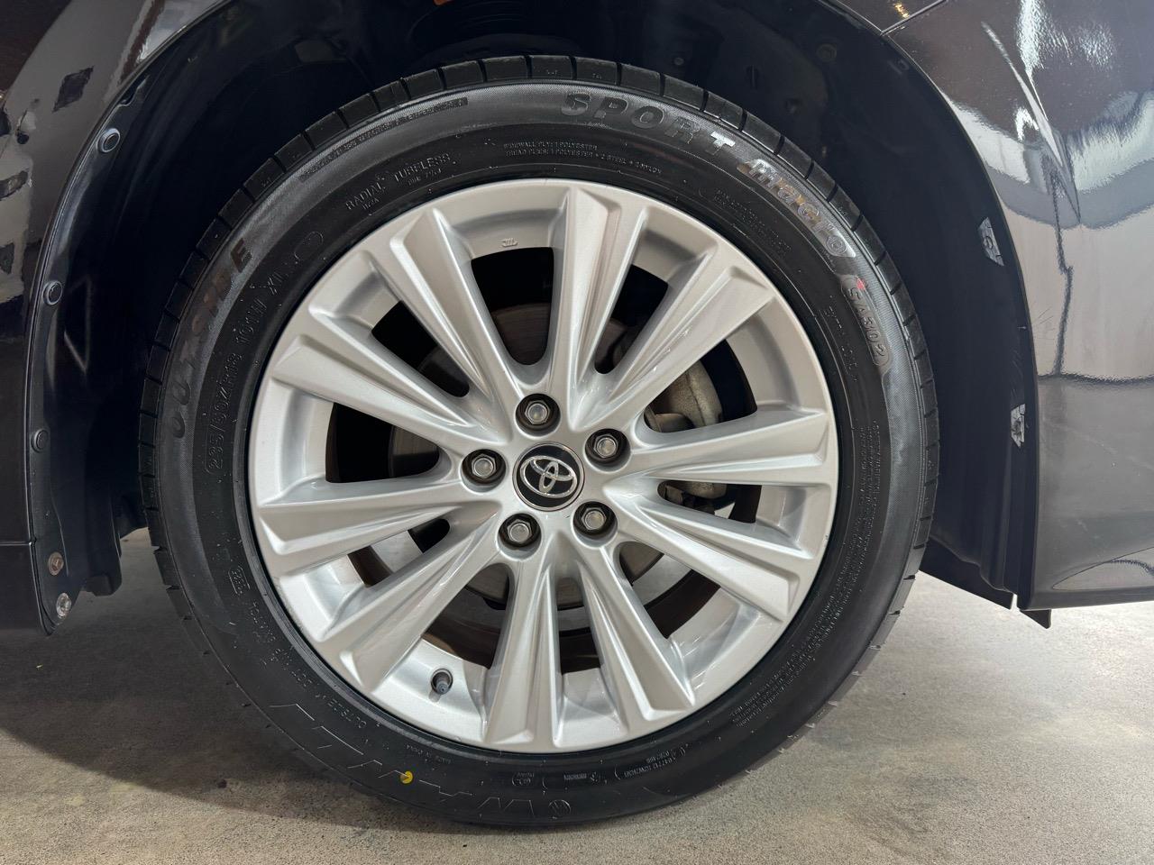 2015 Toyota Vellfire