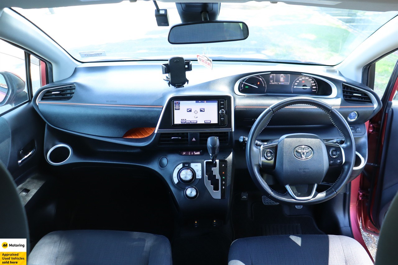 2016 Toyota Sienta