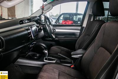 2018 Toyota Hilux - Thumbnail
