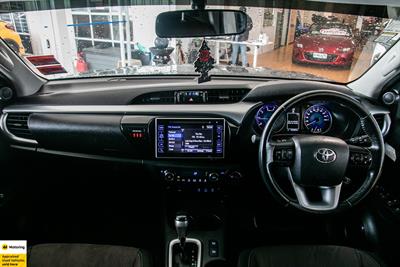 2018 Toyota Hilux - Thumbnail