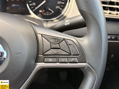 2022 Nissan X-Trail - Thumbnail