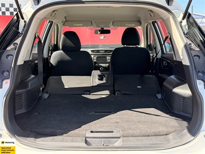 2022 Nissan X-Trail - Thumbnail