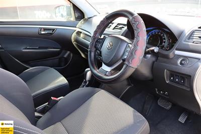 2014 Suzuki Swift - Thumbnail