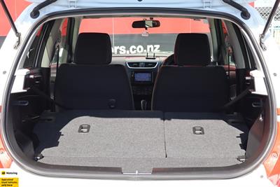 2014 Suzuki Swift - Thumbnail