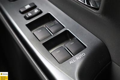 2014 Toyota Prius - Thumbnail