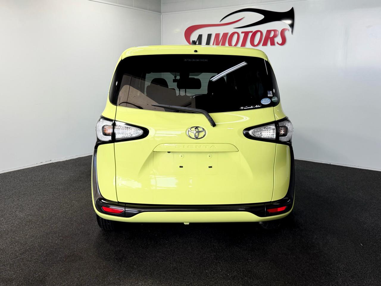 2015 Toyota Sienta