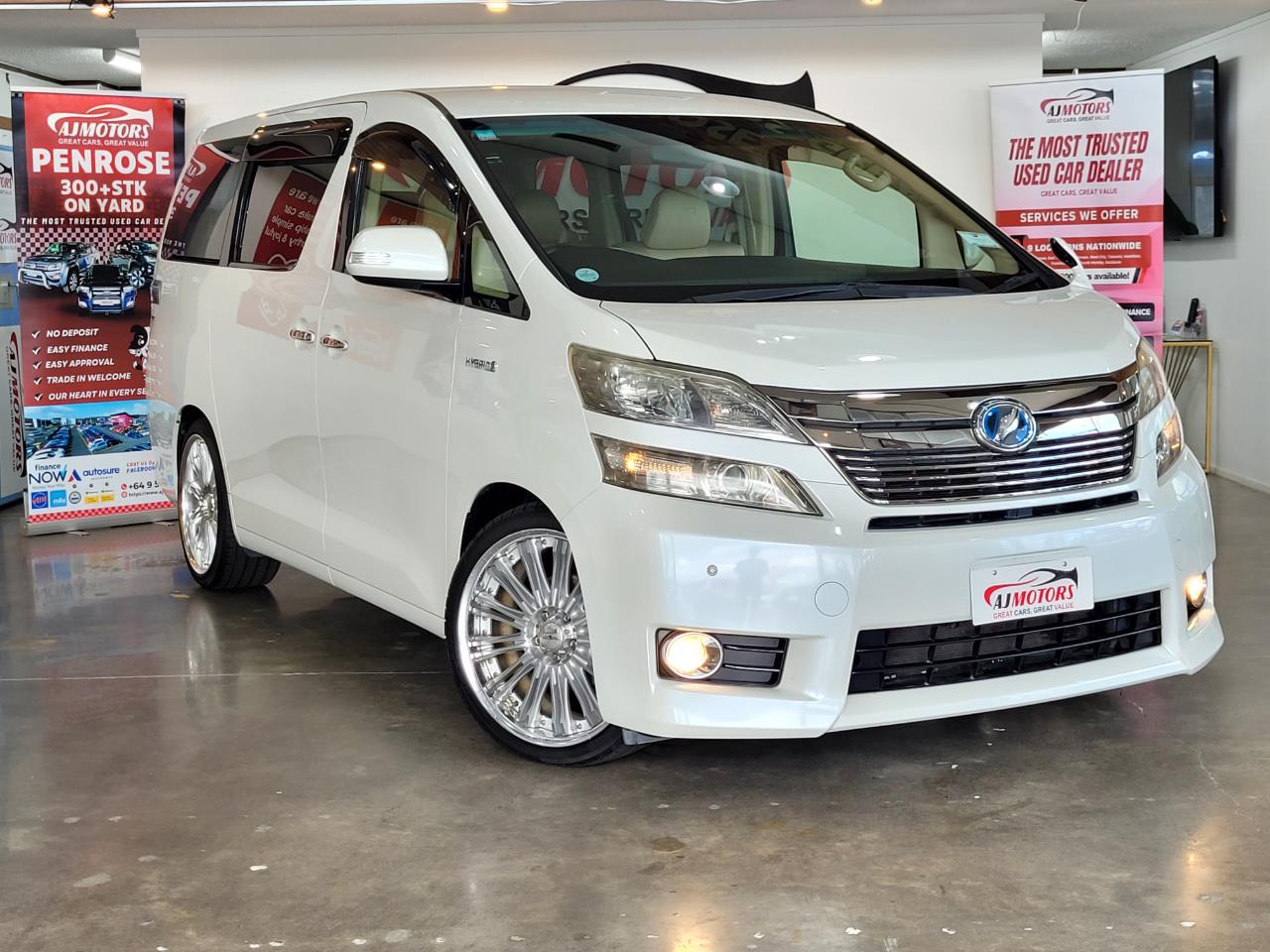 2014 Toyota Vellfire