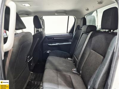 2019 Toyota Hilux - Thumbnail