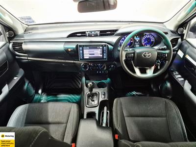 2019 Toyota Hilux - Thumbnail