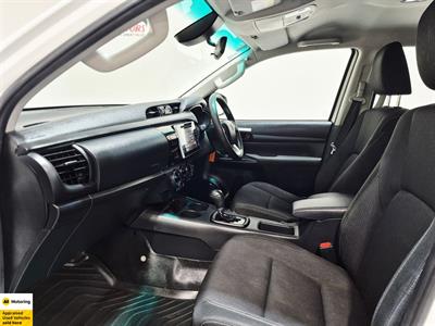2019 Toyota Hilux - Thumbnail