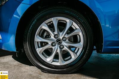 2019 Mazda Demio - Thumbnail