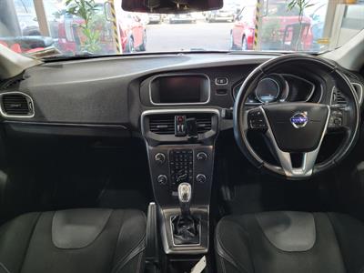 2013 Volvo V40 - Thumbnail