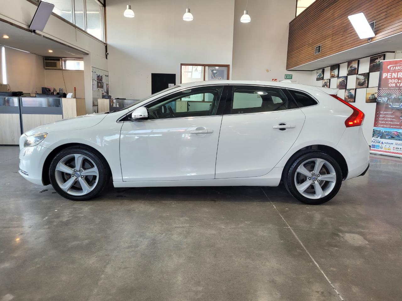 2013 Volvo V40
