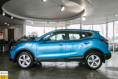 2021 Nissan Qashqai - Thumbnail