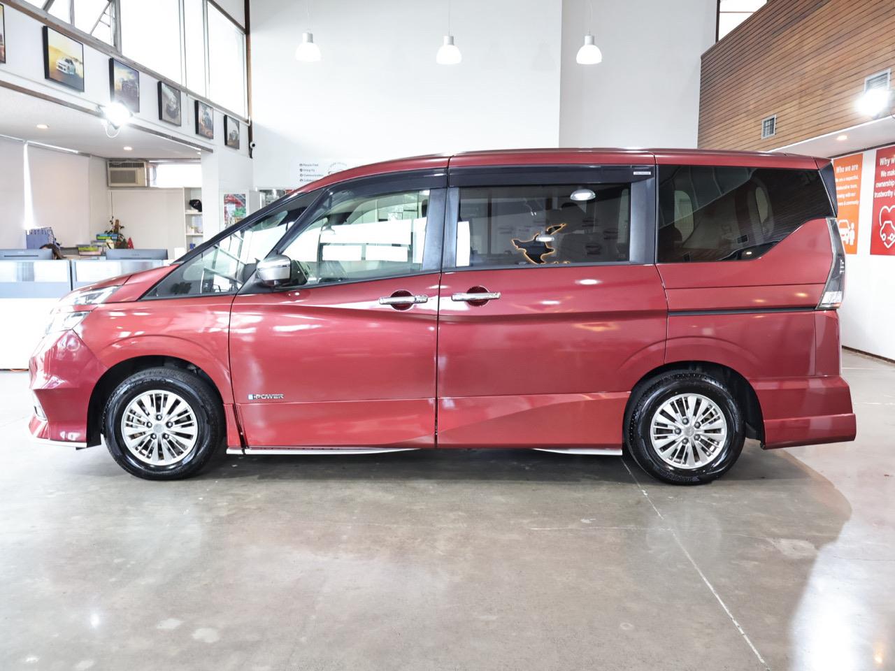 2018 Nissan Serena