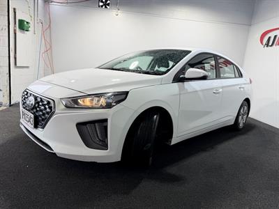 2022 Hyundai IONIQ - Thumbnail
