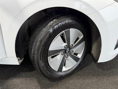 2022 Hyundai IONIQ - Thumbnail