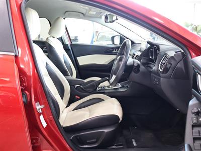 2015 Mazda Axela - Thumbnail