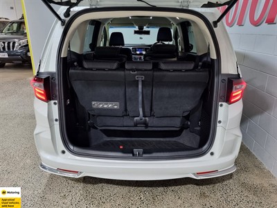 2016 Honda Odyssey - Thumbnail