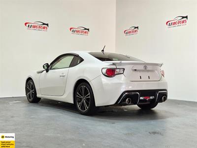 2012 Toyota 86 - Thumbnail