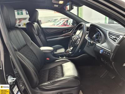 2015 Toyota Harrier - Thumbnail